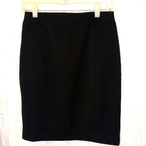 Express straight skirt